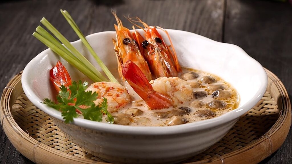 Ngất Ngây Với 10 Món Ăn Đường Phố Thái Lan CỰC ĐỈNH
