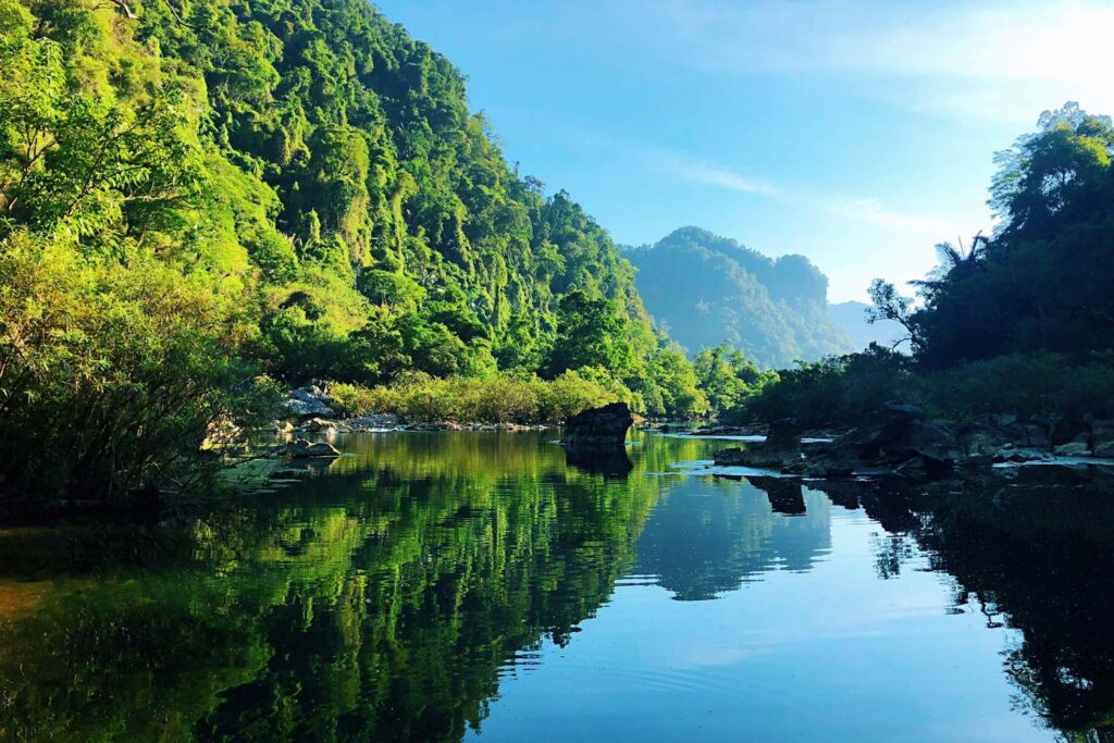 Du lịch Quảng Bình: Cẩm Nang Từ A - Z Cho Người Trải Nghiệm